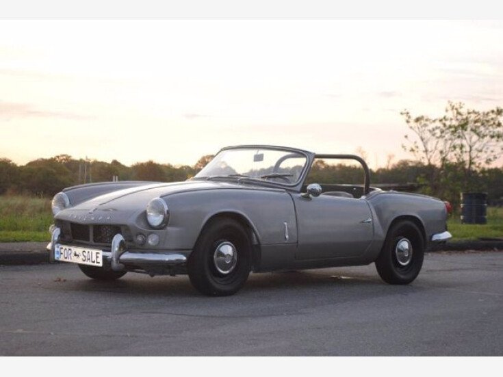 Thumbnail Photo undefined for 1965 Triumph Spitfire